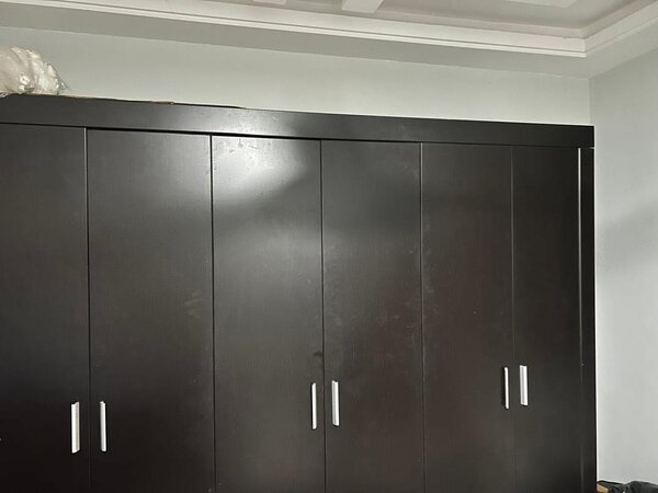 6 doors foreign wardrobe