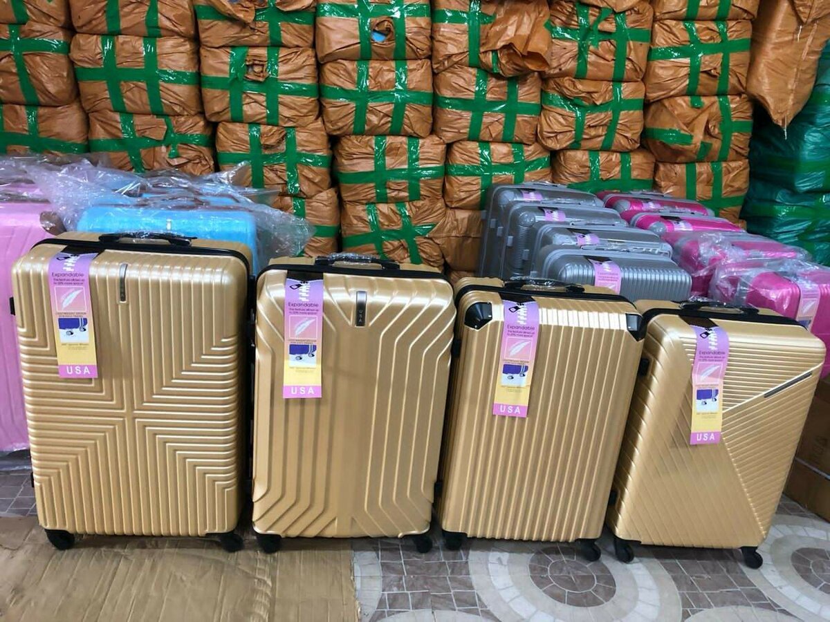 Travelling Bags (USA)