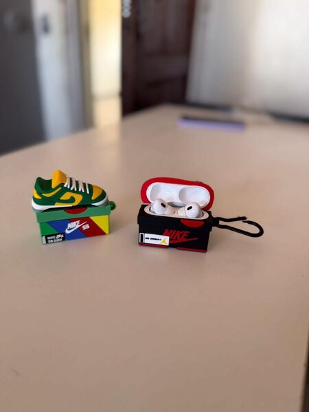 AirPods Pro 2 & 3rd generation