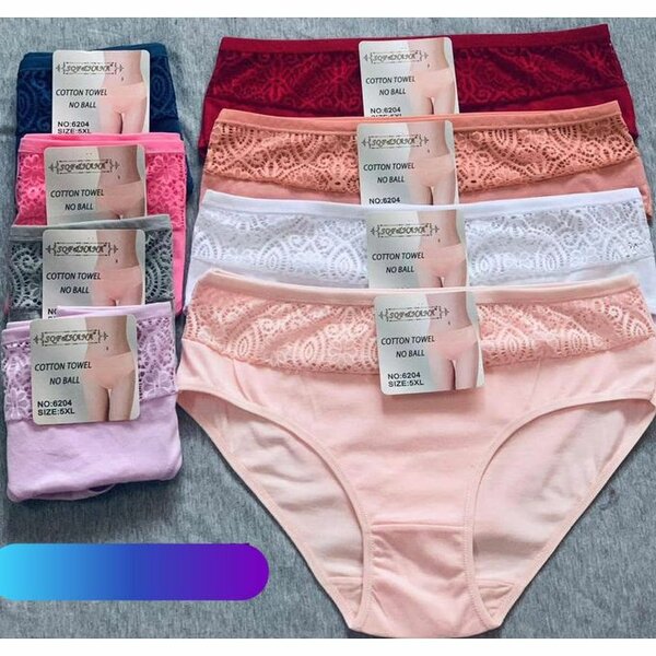 Slips en coton et endentelle