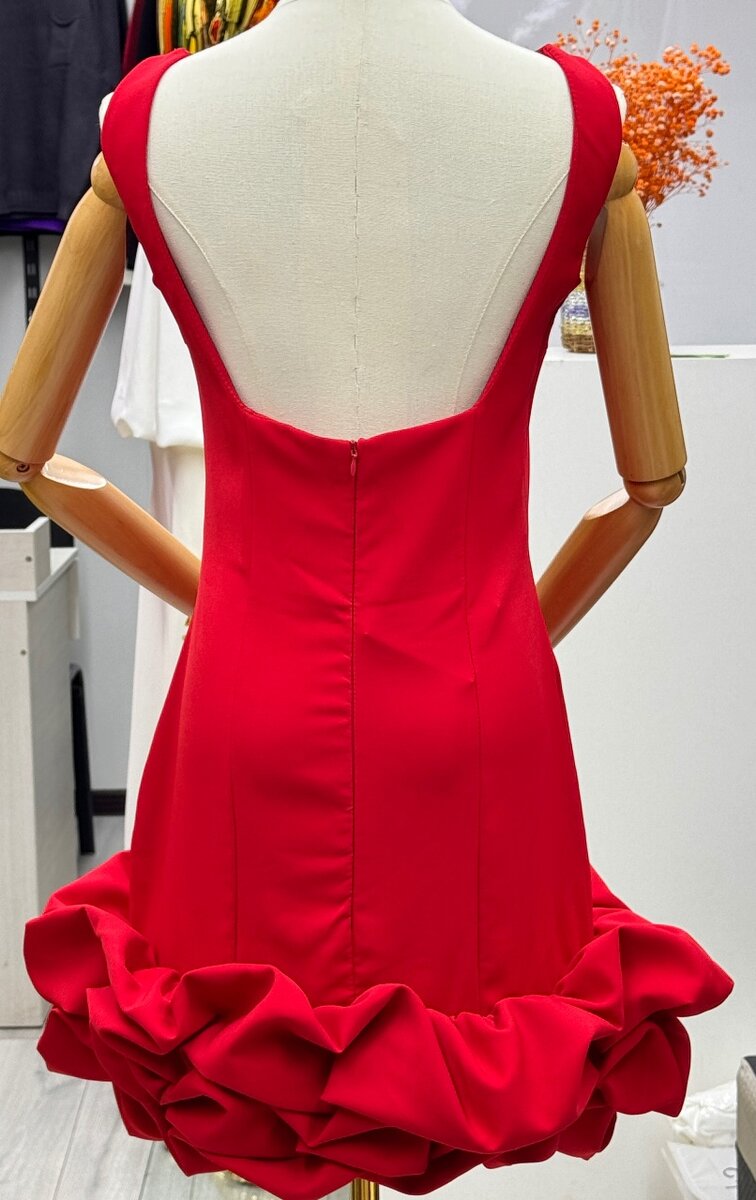 Вечернее платье