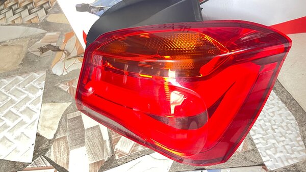 BMW X3 2018 taillight right side