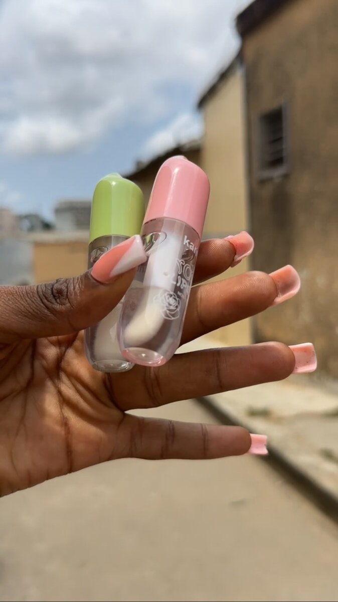 Rouge à lèvres liquide hydratant