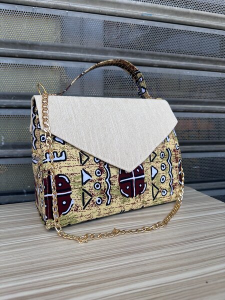 Sac à main chic en chaîne