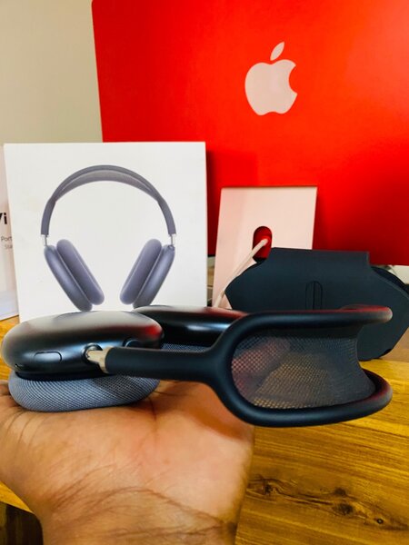 OPEN BOX APPLE AIRPOD MAX 2024