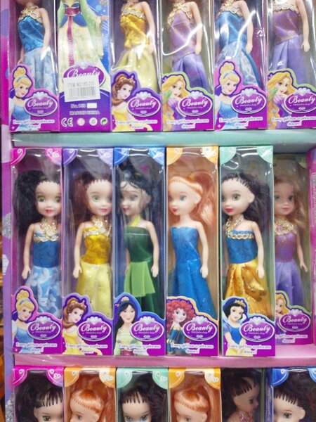 Poupées Princesses Magiques