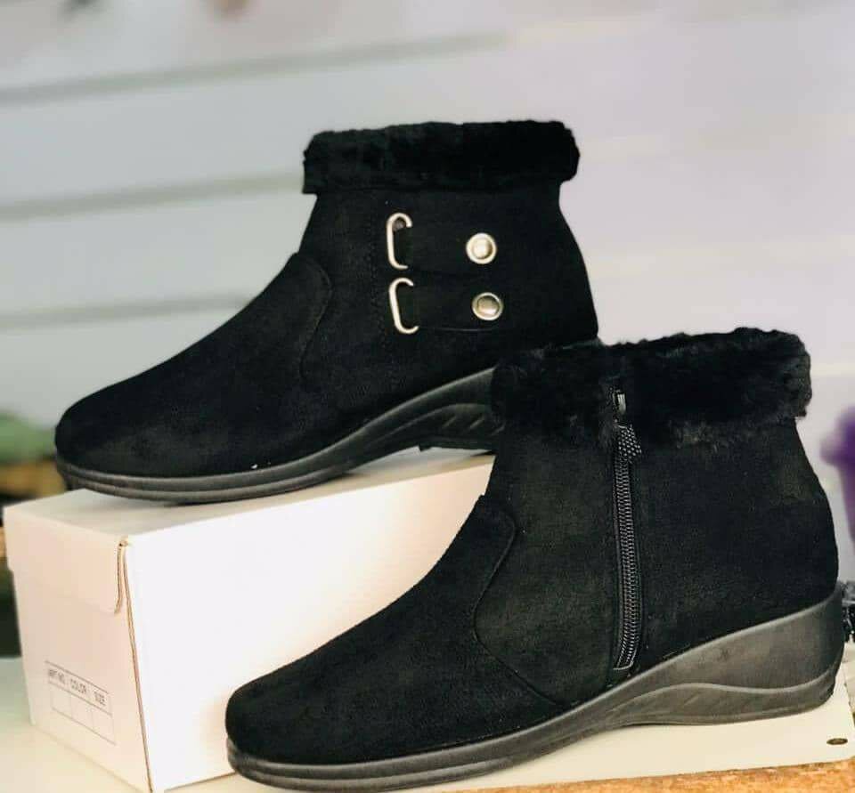 boots k220 sizes 37 to 42