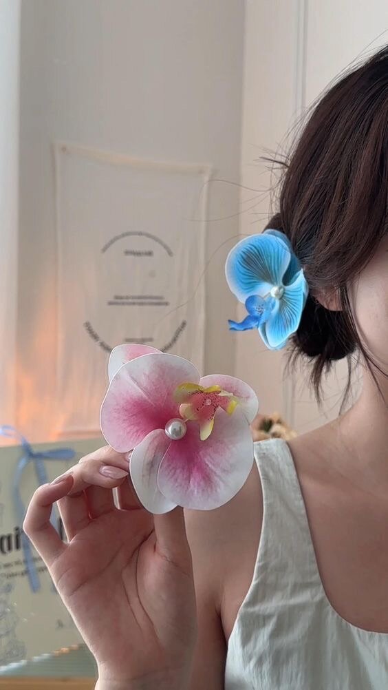 Pince à cheveux orchidée perlée