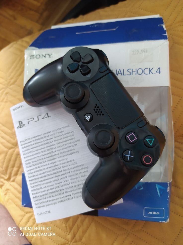 Manette Sony DualShock 4 PS4