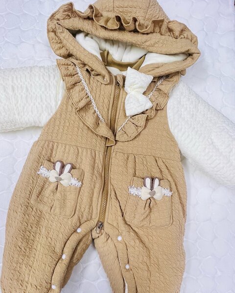 Детский комбинезон с капюшоном