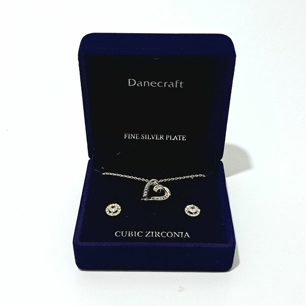 Collier et boucles cœurs argent