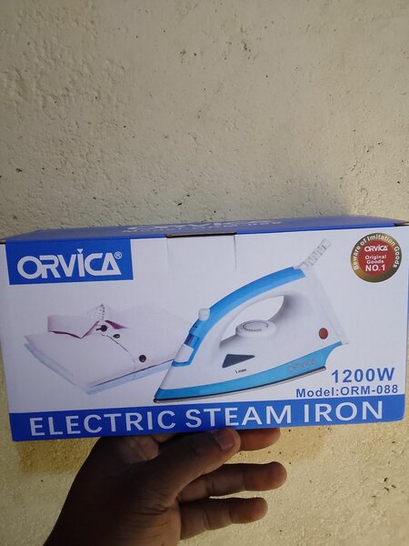 Fer à repasser vapeur électrique 1200W