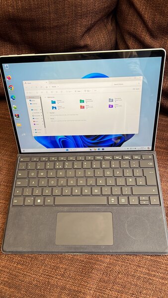 Surface pro 9