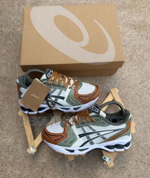 Chaussures de Running Asics