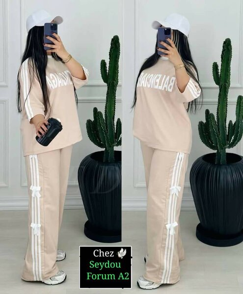 Ensemble de sport décontracté