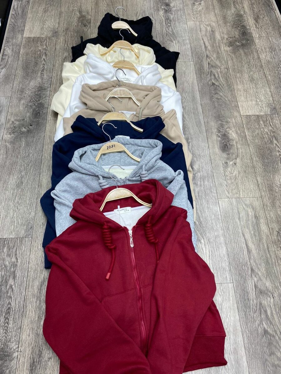 Зипка Толстовка