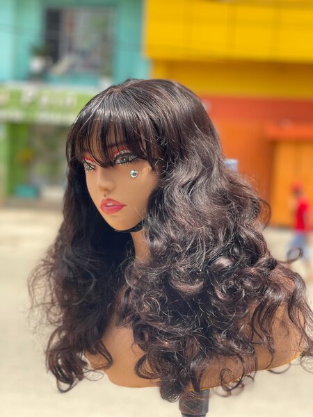 Loose bouncy en frange