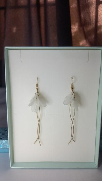 Fae drop earrings