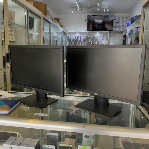 Dell 22” FHD Monitor