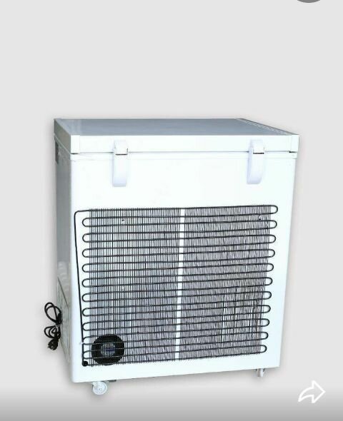 Congélateur Coffre Compact Moderne