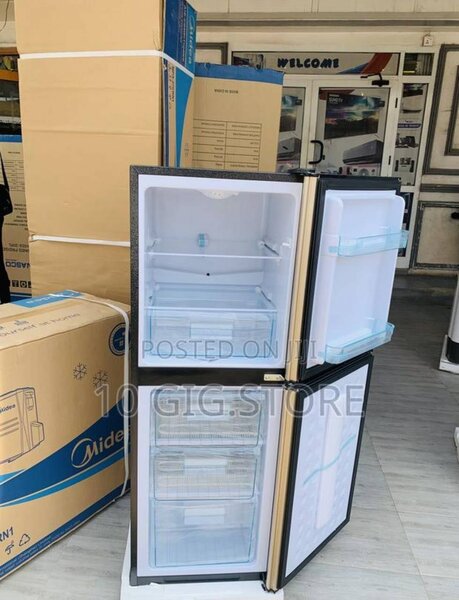 Nasco Gold Color 136L Bottom Freezer