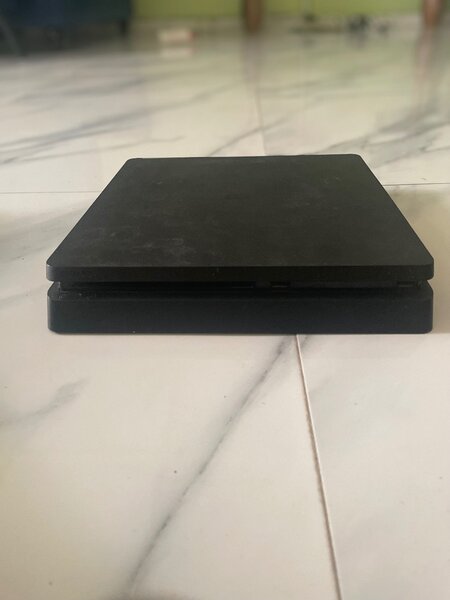 Console PS4 slim