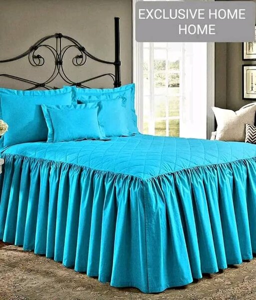 FRILLED BEDSPREADS
