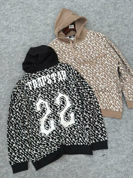 Sweat à capuche imprimé tendance