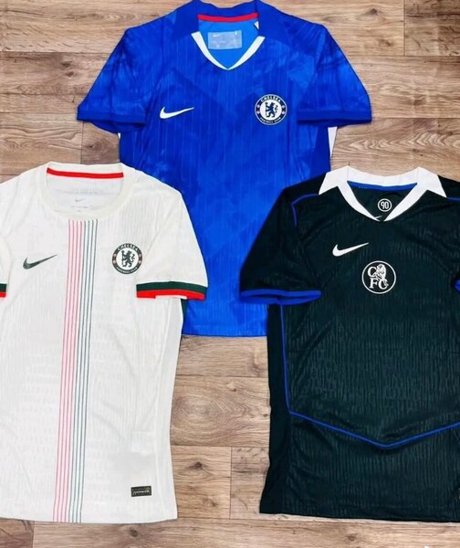 Maillot de football authentique