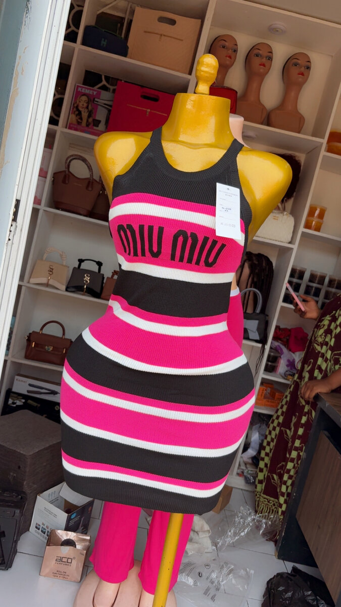 Robe rayée élégante