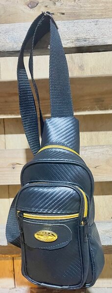 Sacoche bandoulière homme élégante