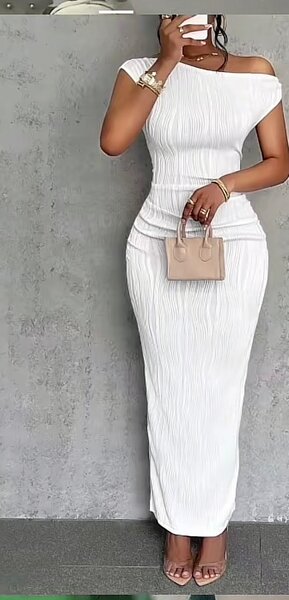 Robe Maxi Blanche Élégante