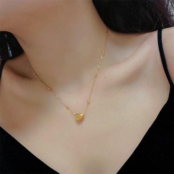 Elegant Heart Pendant Necklace