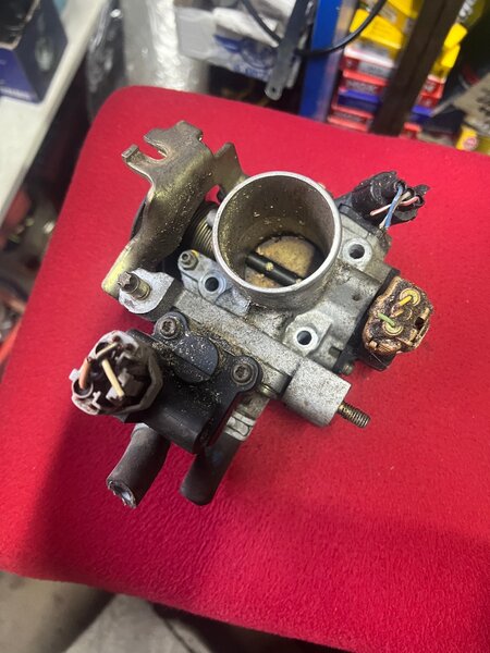 Дросленный заслонка