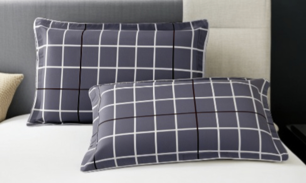 Удобная подушка с наволочкой