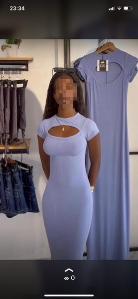 Robe moulante découpée