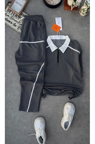 Ensemble de sport à rayures