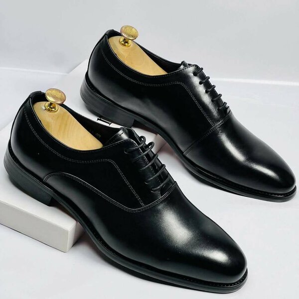 Tomford Solid leather shoes