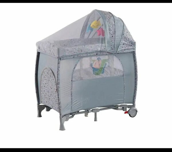 Lit de bébé pliable