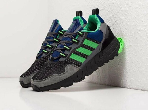 Chaussures de Sport Adidas