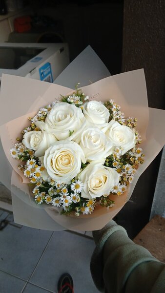 Bouquet de roses blanches