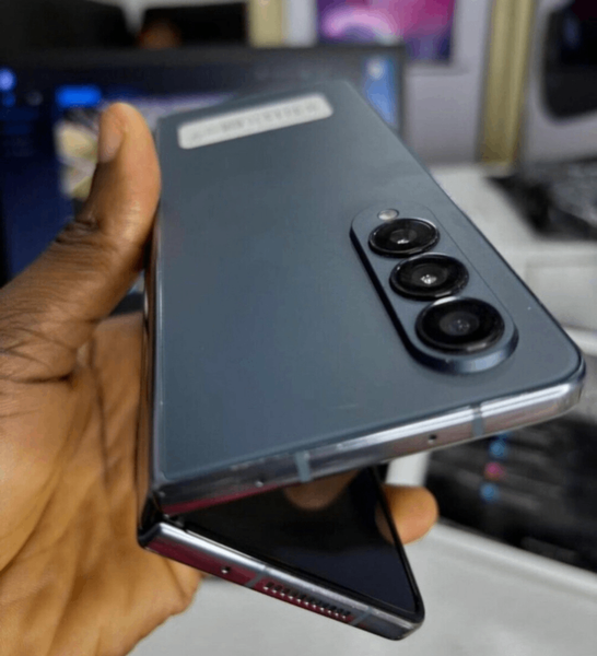 Samsung Galaxy fold 6  512gb