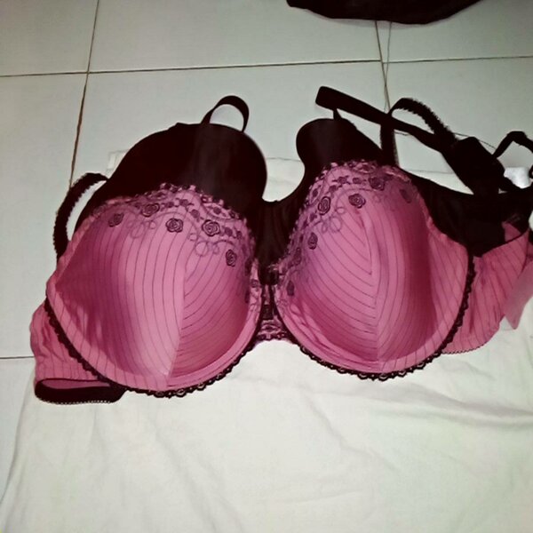 soutien-gorge en dentelle