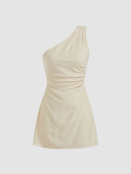 Robe Asymétrique Élegante