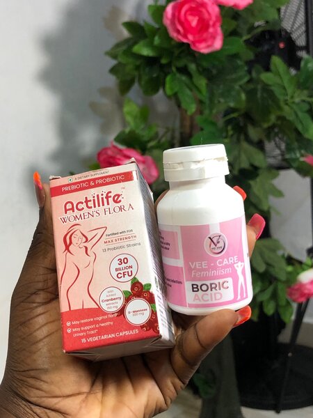 Boric Acid & Actilife probiotics