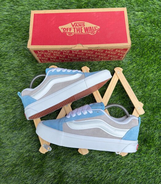 Vans knu skool