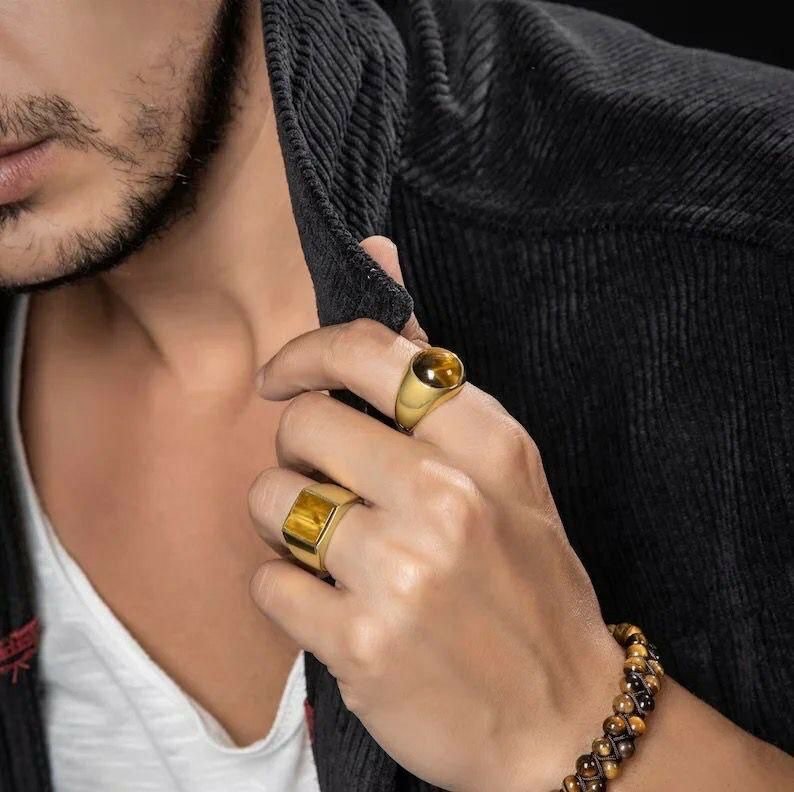 Une belle bague pour homme