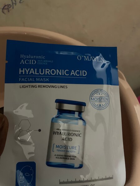 Masque Visage à Acide Hyaluronique