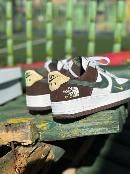 BASKET NIKE AIR FORCE 1