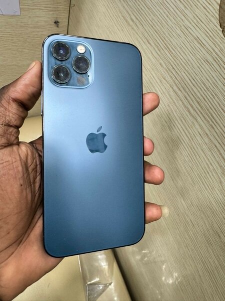 iPhone 12 Pro 128G Quasi Neuf